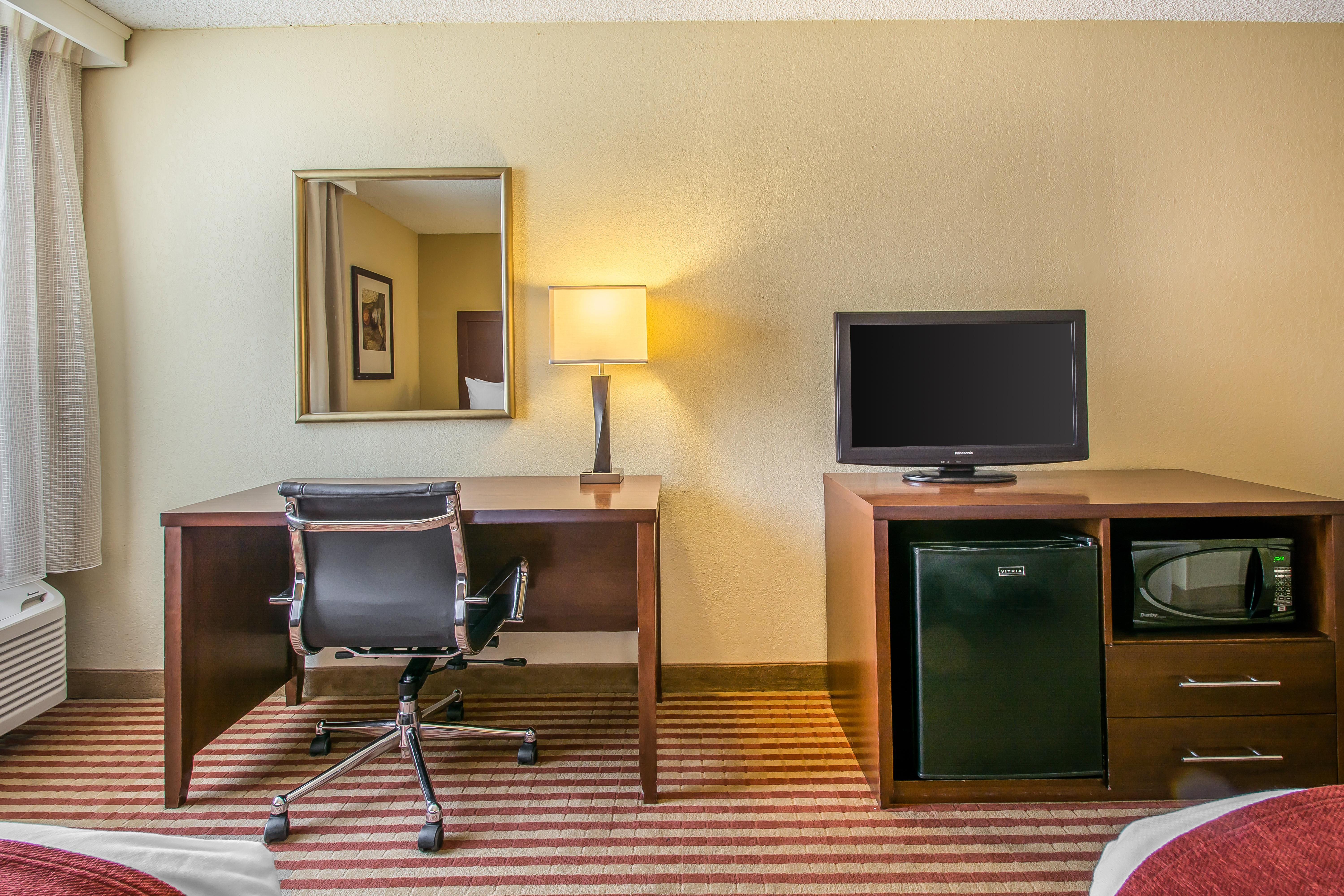 Comfort Inn & Suites Kissimmee By The Parks Four Corners Extérieur photo