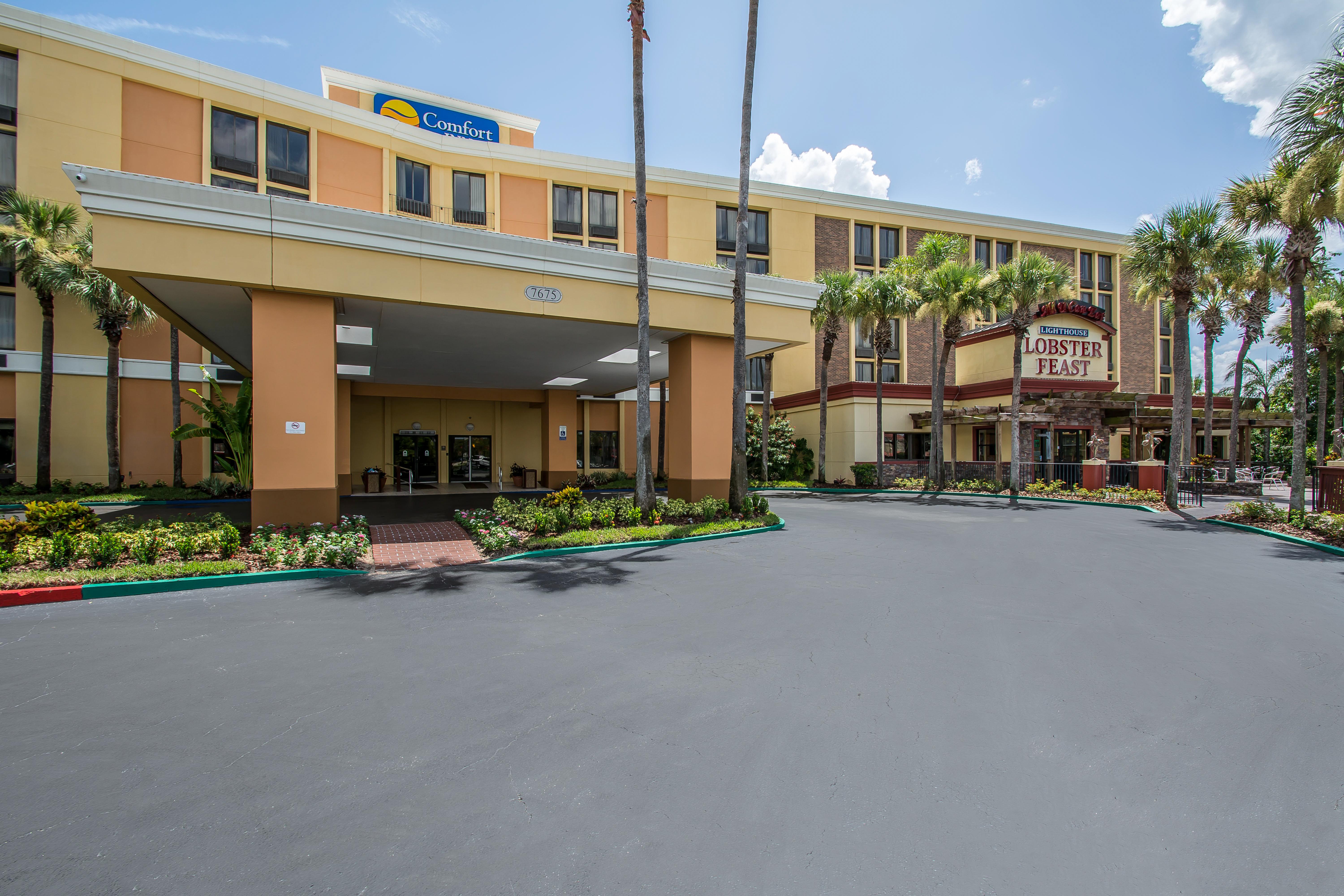 Comfort Inn & Suites Kissimmee By The Parks Four Corners Extérieur photo