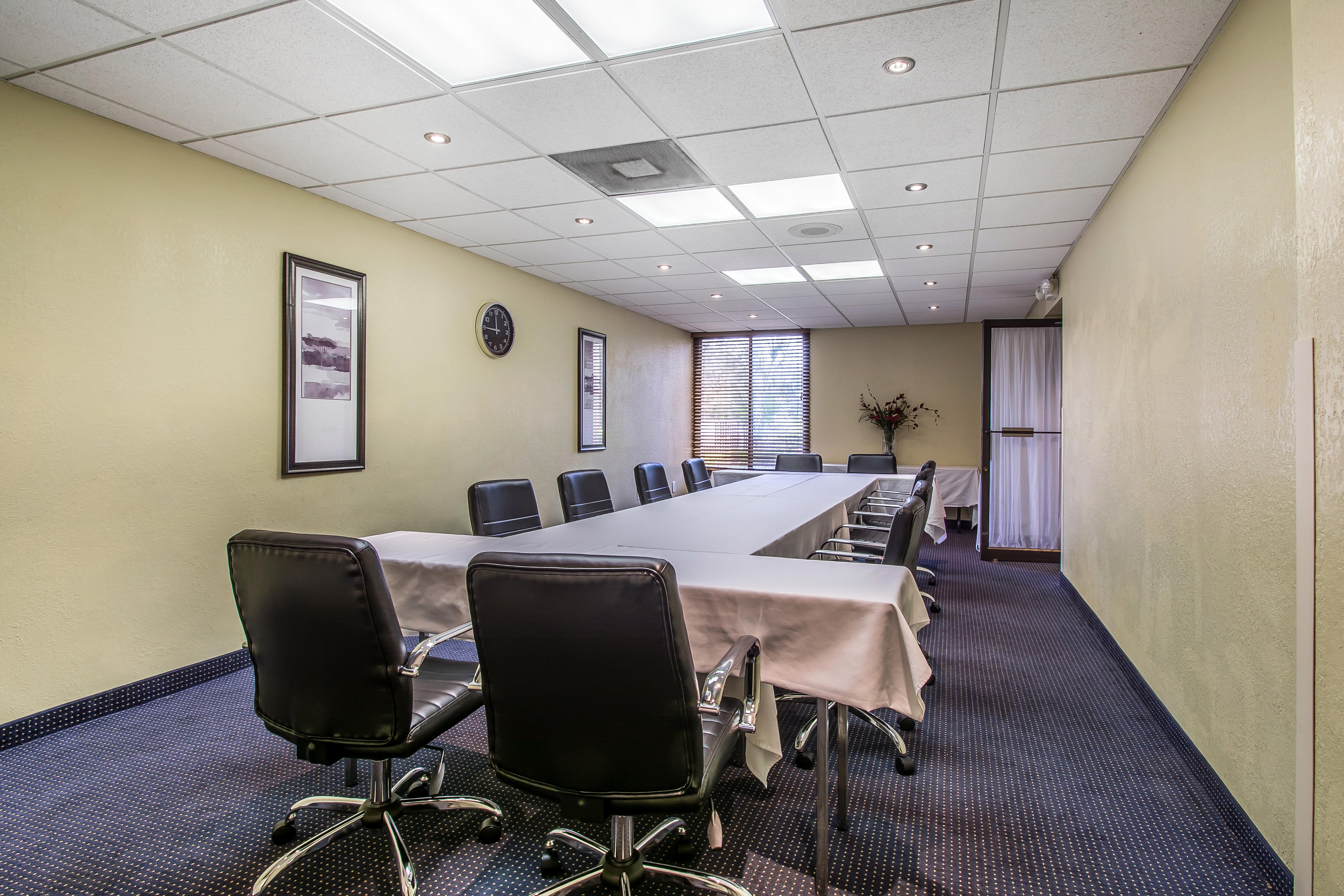 Comfort Inn & Suites Kissimmee By The Parks Four Corners Extérieur photo