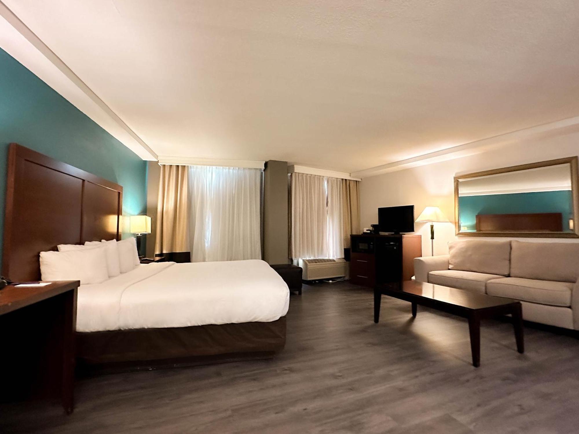 Comfort Inn & Suites Kissimmee By The Parks Four Corners Extérieur photo